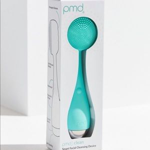 PMD Clean Smart Facial Cleansing Device